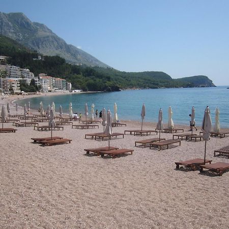 Apartments Rales Sveti Stefan Exteriér fotografie